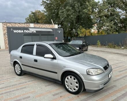 Сірий Опель Астра, об'ємом двигуна 1.6 л та пробігом 220 тис. км за 3500 $, фото 2 на Automoto.ua