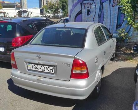 Сірий Опель Астра, об'ємом двигуна 1.6 л та пробігом 444 тис. км за 1600 $, фото 1 на Automoto.ua