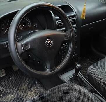 Сірий Опель Астра, об'ємом двигуна 1.8 л та пробігом 310 тис. км за 3300 $, фото 8 на Automoto.ua