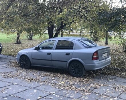 Серый Опель Астра, объемом двигателя 1.4 л и пробегом 420 тыс. км за 1000 $, фото 1 на Automoto.ua