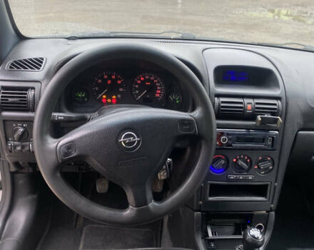 Сірий Опель Астра, об'ємом двигуна 1.39 л та пробігом 303 тис. км за 1850 $, фото 11 на Automoto.ua
