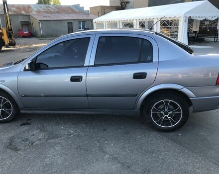 Серый Опель Астра, объемом двигателя 1.4 л и пробегом 254 тыс. км за 3500 $, фото 4 на Automoto.ua