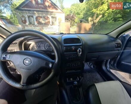 Сірий Опель Астра, об'ємом двигуна 1.6 л та пробігом 322 тис. км за 3100 $, фото 6 на Automoto.ua