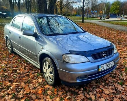 Серый Опель Астра, объемом двигателя 1.6 л и пробегом 174 тыс. км за 3500 $, фото 1 на Automoto.ua