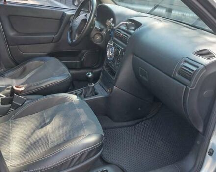 Серый Опель Астра, объемом двигателя 1.6 л и пробегом 302 тыс. км за 3500 $, фото 22 на Automoto.ua