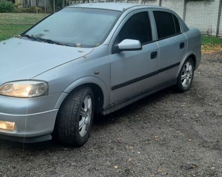 Сірий Опель Астра, об'ємом двигуна 1.6 л та пробігом 221 тис. км за 3800 $, фото 1 на Automoto.ua