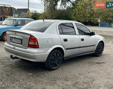 Серый Опель Астра, объемом двигателя 1.6 л и пробегом 252 тыс. км за 3200 $, фото 3 на Automoto.ua