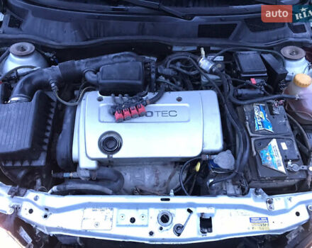 Сірий Опель Астра, об'ємом двигуна 1.6 л та пробігом 320 тис. км за 2200 $, фото 4 на Automoto.ua