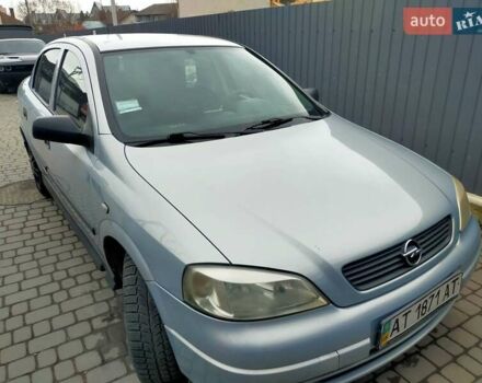 Сірий Опель Астра, об'ємом двигуна 1.4 л та пробігом 326 тис. км за 3300 $, фото 1 на Automoto.ua