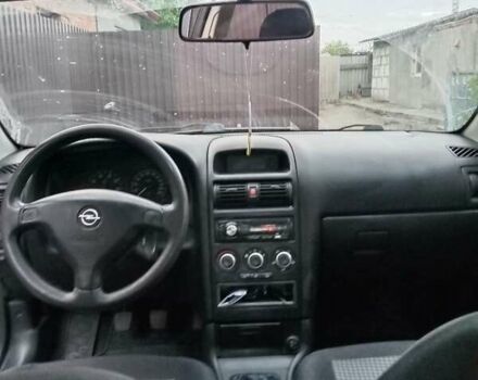 Серый Опель Астра, объемом двигателя 1.6 л и пробегом 225 тыс. км за 3850 $, фото 5 на Automoto.ua