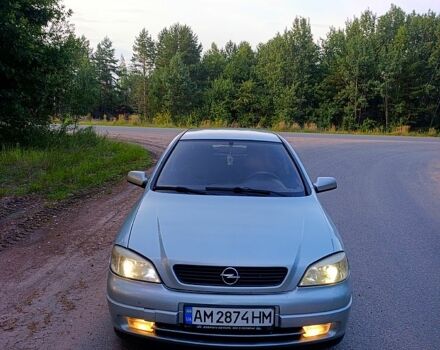 Серый Опель Астра, объемом двигателя 1.6 л и пробегом 380 тыс. км за 2500 $, фото 1 на Automoto.ua