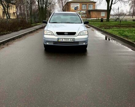 Серый Опель Астра, объемом двигателя 1.4 л и пробегом 180 тыс. км за 4000 $, фото 10 на Automoto.ua