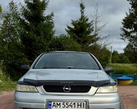 Серый Опель Астра, объемом двигателя 1.6 л и пробегом 148 тыс. км за 4500 $, фото 3 на Automoto.ua