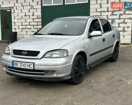 Серый Опель Астра, объемом двигателя 1.6 л и пробегом 252 тыс. км за 3200 $, фото 1 на Automoto.ua