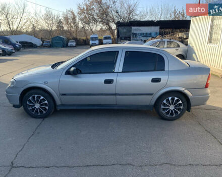 Сірий Опель Астра, об'ємом двигуна 1.39 л та пробігом 252 тис. км за 3850 $, фото 3 на Automoto.ua