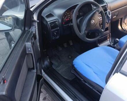 Серый Опель Астра, объемом двигателя 1.4 л и пробегом 195 тыс. км за 3300 $, фото 3 на Automoto.ua