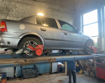 Серый Опель Астра, объемом двигателя 1.4 л и пробегом 224 тыс. км за 2300 $, фото 8 на Automoto.ua