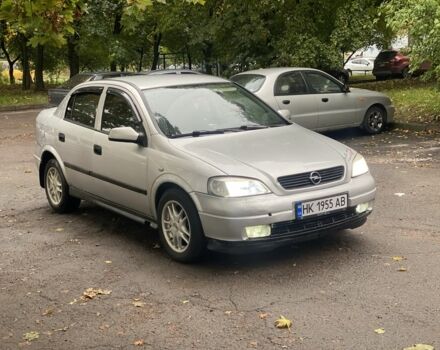 Серый Опель Астра, объемом двигателя 1.4 л и пробегом 348 тыс. км за 2950 $, фото 3 на Automoto.ua