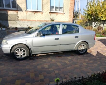 Сірий Опель Астра, об'ємом двигуна 1.4 л та пробігом 148 тис. км за 3900 $, фото 2 на Automoto.ua