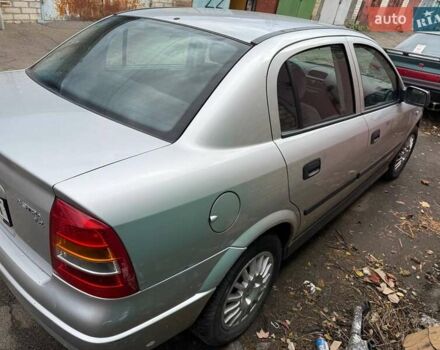 Серый Опель Астра, объемом двигателя 1.4 л и пробегом 120 тыс. км за 3800 $, фото 6 на Automoto.ua