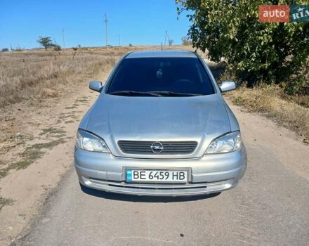 Серый Опель Астра, объемом двигателя 1.39 л и пробегом 260 тыс. км за 2950 $, фото 7 на Automoto.ua