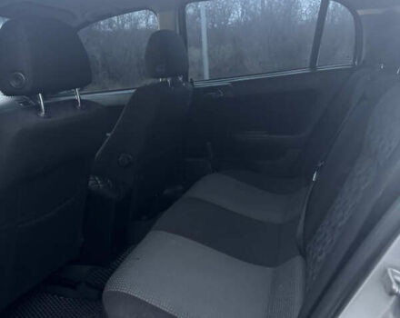 Серый Опель Астра, объемом двигателя 1.4 л и пробегом 300 тыс. км за 5000 $, фото 13 на Automoto.ua