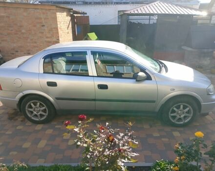 Сірий Опель Астра, об'ємом двигуна 1.4 л та пробігом 148 тис. км за 3900 $, фото 3 на Automoto.ua