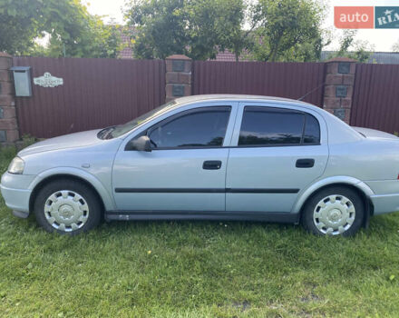 Сірий Опель Астра, об'ємом двигуна 1.39 л та пробігом 163 тис. км за 3900 $, фото 2 на Automoto.ua