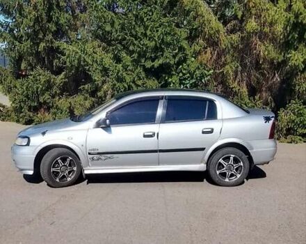 Серый Опель Астра, объемом двигателя 1.4 л и пробегом 360 тыс. км за 2500 $, фото 3 на Automoto.ua