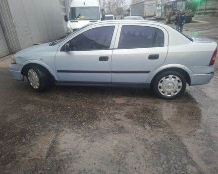 Серый Опель Астра, объемом двигателя 1.4 л и пробегом 400 тыс. км за 2500 $, фото 6 на Automoto.ua