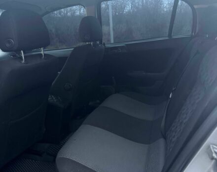 Серый Опель Астра, объемом двигателя 1.4 л и пробегом 300 тыс. км за 5000 $, фото 12 на Automoto.ua