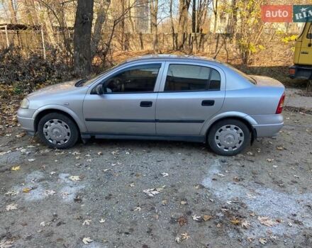 Сірий Опель Астра, об'ємом двигуна 1.4 л та пробігом 450 тис. км за 3200 $, фото 5 на Automoto.ua