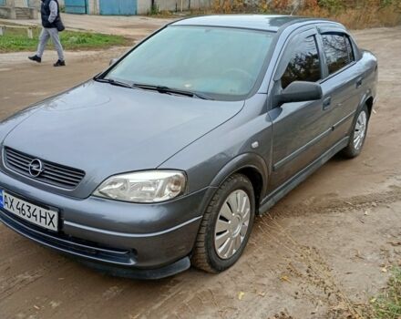Серый Опель Астра, объемом двигателя 1.4 л и пробегом 210 тыс. км за 3200 $, фото 9 на Automoto.ua