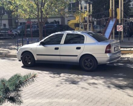 Сірий Опель Астра, об'ємом двигуна 1.4 л та пробігом 450 тис. км за 2600 $, фото 1 на Automoto.ua