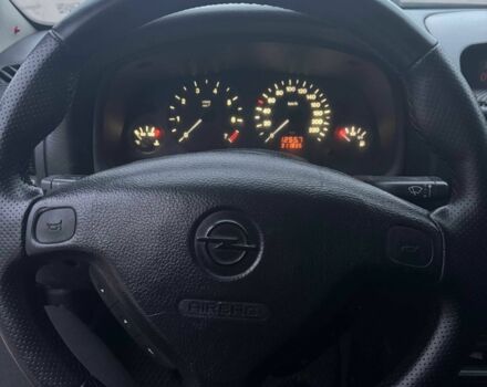 Серый Опель Астра, объемом двигателя 1.4 л и пробегом 300 тыс. км за 5000 $, фото 10 на Automoto.ua