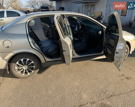 Сірий Опель Астра, об'ємом двигуна 1.39 л та пробігом 252 тис. км за 3850 $, фото 10 на Automoto.ua