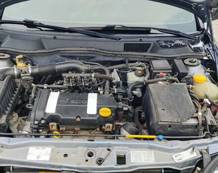 Серый Опель Астра, объемом двигателя 1.4 л и пробегом 156 тыс. км за 4500 $, фото 50 на Automoto.ua