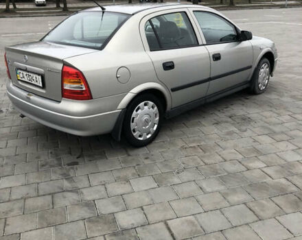 Серый Опель Астра, объемом двигателя 1.39 л и пробегом 112 тыс. км за 5500 $, фото 3 на Automoto.ua