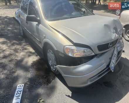 Сірий Опель Астра, об'ємом двигуна 1.4 л та пробігом 195 тис. км за 1500 $, фото 8 на Automoto.ua