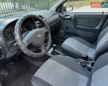Опель Астра 2006 в Кропивницком (Кировограде) на Automoto.ua Серый Опель Астра, объемом двигателя 1.4 л и пробегом 360 тыс. км за 3750 $, фото 8 на Automoto.ua