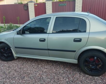 Серый Опель Астра, объемом двигателя 1.4 л и пробегом 338 тыс. км за 4100 $, фото 2 на Automoto.ua