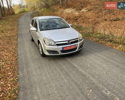 Серый Опель Астра, объемом двигателя 1.6 л и пробегом 256 тыс. км за 4350 $, фото 10 на Automoto.ua