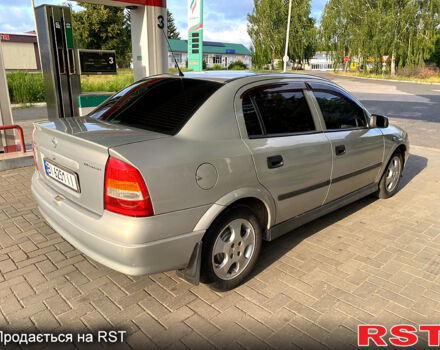 Серый Опель Астра, объемом двигателя 1.4 л и пробегом 200 тыс. км за 3500 $, фото 1 на Automoto.ua