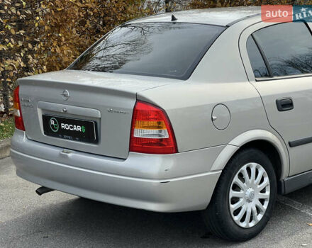 Серый Опель Астра, объемом двигателя 1.36 л и пробегом 77 тыс. км за 3999 $, фото 27 на Automoto.ua