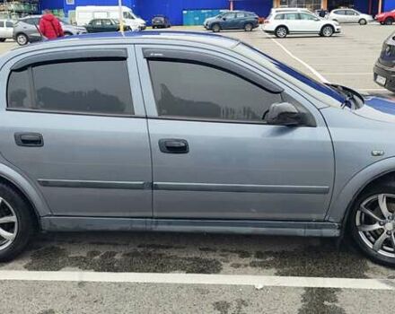 Серый Опель Астра, объемом двигателя 1.4 л и пробегом 156 тыс. км за 4500 $, фото 11 на Automoto.ua