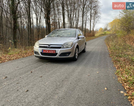 Серый Опель Астра, объемом двигателя 1.6 л и пробегом 256 тыс. км за 4350 $, фото 6 на Automoto.ua