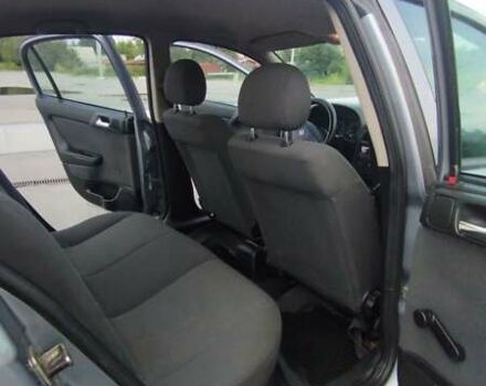 Серый Опель Астра, объемом двигателя 1.39 л и пробегом 145 тыс. км за 3900 $, фото 11 на Automoto.ua