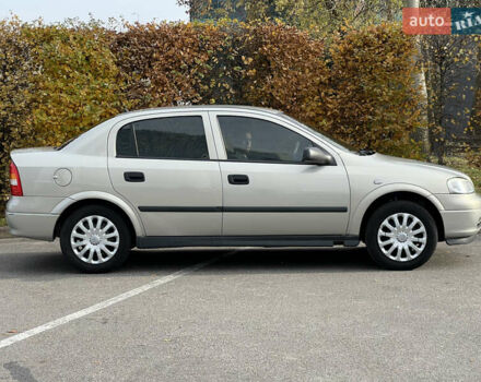 Серый Опель Астра, объемом двигателя 1.36 л и пробегом 77 тыс. км за 3999 $, фото 23 на Automoto.ua