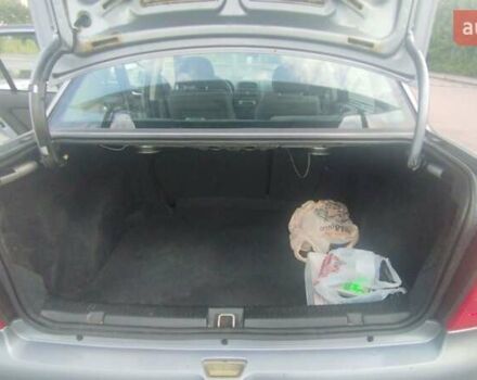 Серый Опель Астра, объемом двигателя 1.39 л и пробегом 145 тыс. км за 3900 $, фото 5 на Automoto.ua