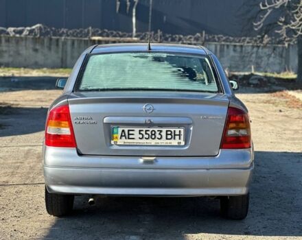 Серый Опель Астра, объемом двигателя 1.4 л и пробегом 116 тыс. км за 4699 $, фото 4 на Automoto.ua
